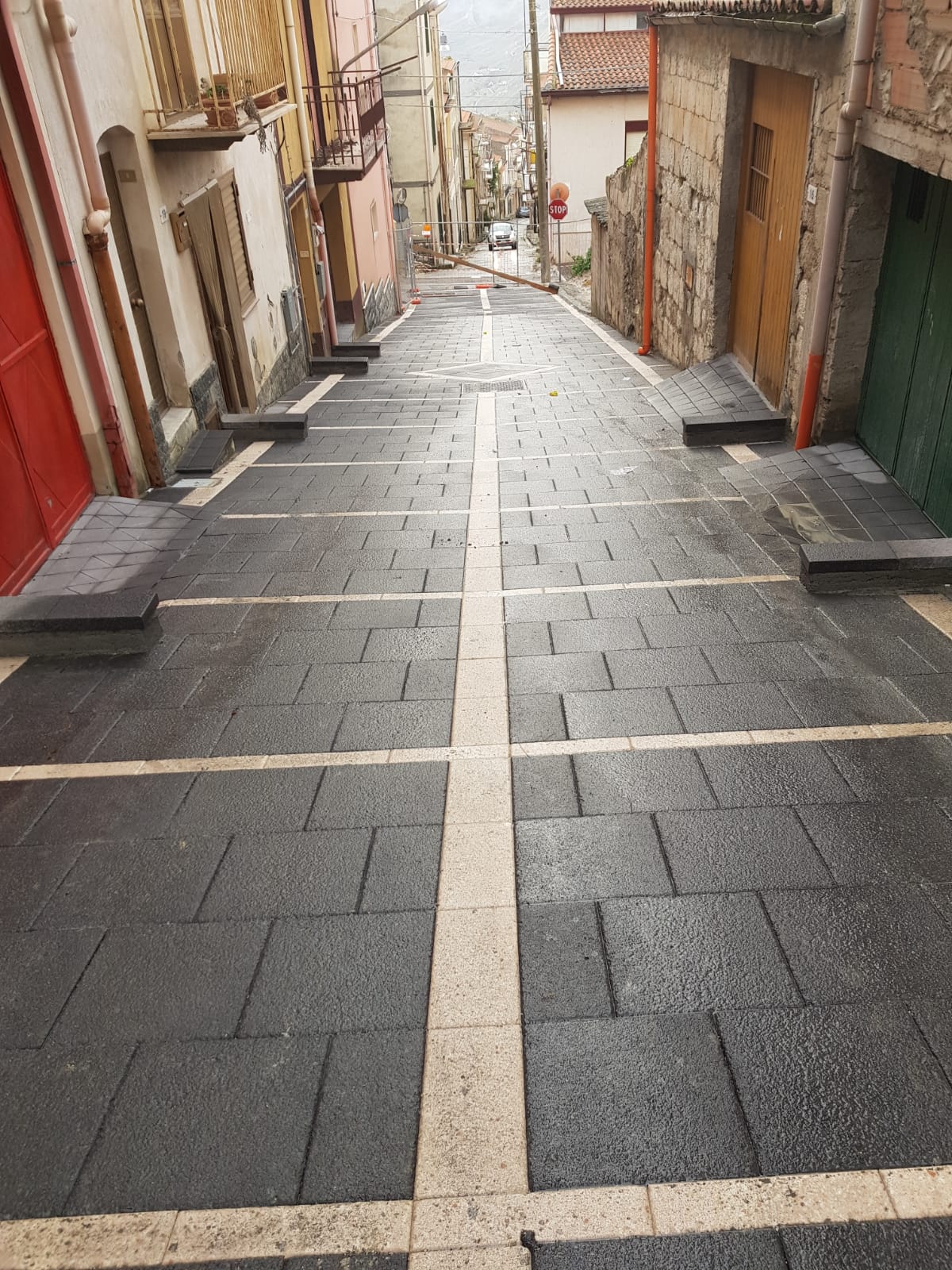 Acquaviva platani - Strada